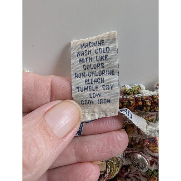 Lucky Brand Red & Gold Floral Print Top Elastic Waist & Neck Women's Large - Picture 5 of 10